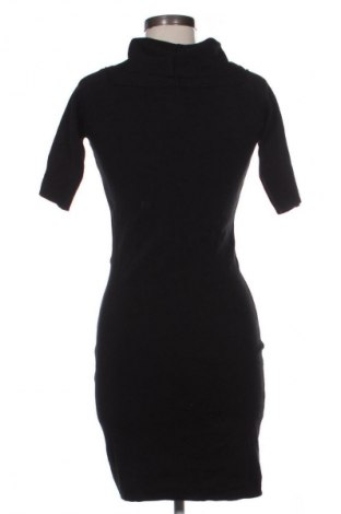 Šaty  Amisu, Velikost L, Barva Černá, Cena  155,00 Kč