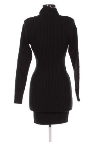 Рокля Amisu, Размер M, Цвят Многоцветен, Цена 4,60 €