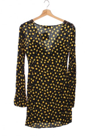 Šaty  Bershka, Velikost L, Barva Vícebarevné, Cena  129,00 Kč