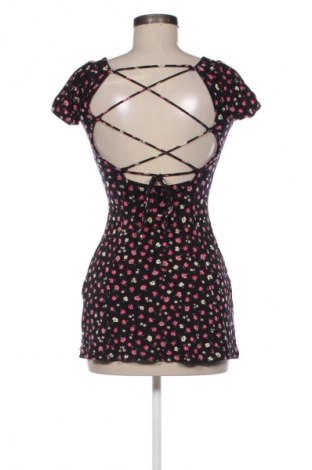 Рокля Bershka, Размер XS, Цвят Многоцветен, Цена 14,82 €