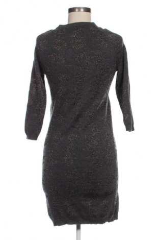 Рокля Bershka, Размер M, Цвят Сив, Цена 10,22 €