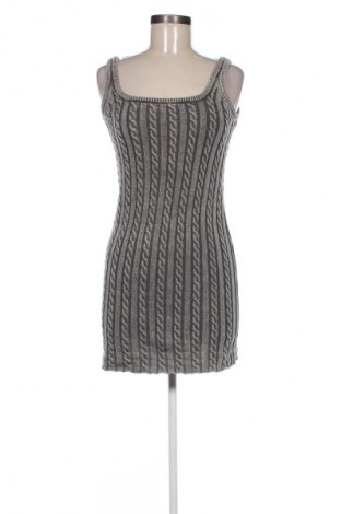 Рокля Bershka, Размер M, Цвят Многоцветен, Цена 11,24 €