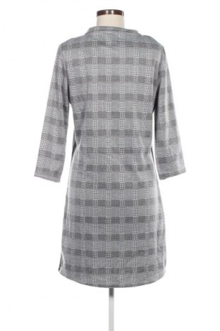 Рокля Blue Motion, Размер M, Цвят Многоцветен, Цена 6,64 €