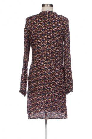 Рокля Blue Motion, Размер S, Цвят Многоцветен, Цена 3,57 €