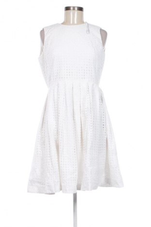 Рокля Calvin Klein, Размер S, Цвят Бял, Цена 37,83 €