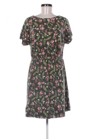 Šaty  Carry, Velikost L, Barva Vícebarevné, Cena  199,00 Kč