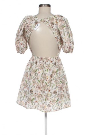 Šaty  Cropp, Velikost XS, Barva Vícebarevné, Cena  209,00 Kč