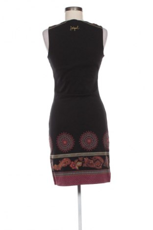 Šaty  Desigual, Velikost S, Barva Vícebarevné, Cena  859,00 Kč