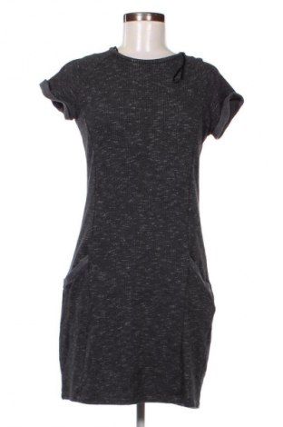 Рокля Edc By Esprit, Размер M, Цвят Многоцветен, Цена 5,00 €