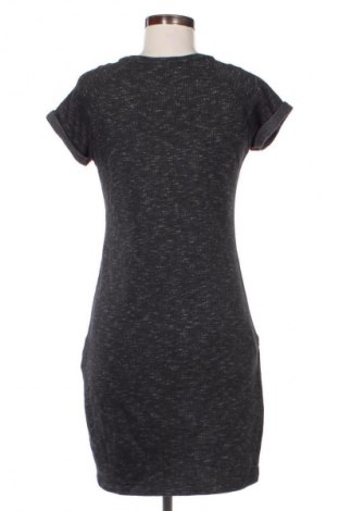 Рокля Edc By Esprit, Размер M, Цвят Многоцветен, Цена 5,00 €