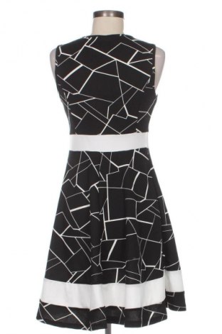 Рокля Emery rose, Размер M, Цвят Многоцветен, Цена 7,66 €