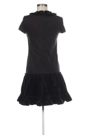 Рокля Emporio Armani, Размер M, Цвят Черен, Цена 130,37 €