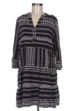 Kleid Esmara, Größe M, Farbe Mehrfarbig, Preis 5,99 €