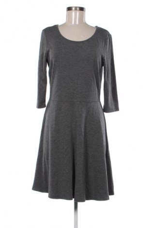 Šaty  Esmara, Velikost M, Barva Šedá, Cena  129,00 Kč