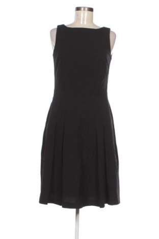 Sukienka Esprit, Rozmiar M, Kolor Czarny, Cena 106,99 zł