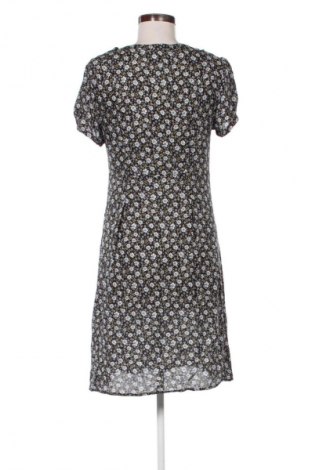 Šaty  Esprit, Velikost M, Barva Vícebarevné, Cena  549,00 Kč