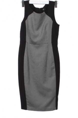 Рокля F&F, Размер S, Цвят Многоцветен, Цена 9,71 €