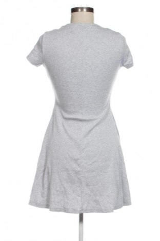 Šaty  Fb Sister, Velikost L, Barva Šedá, Cena  249,00 Kč