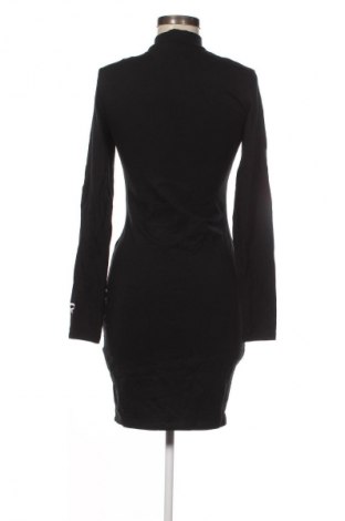 Рокля Fb Sister, Размер M, Цвят Черен, Цена 8,69 €