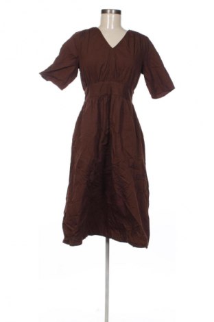 Kleid Fire & Glory, Größe M, Farbe Braun, Preis € 8,99