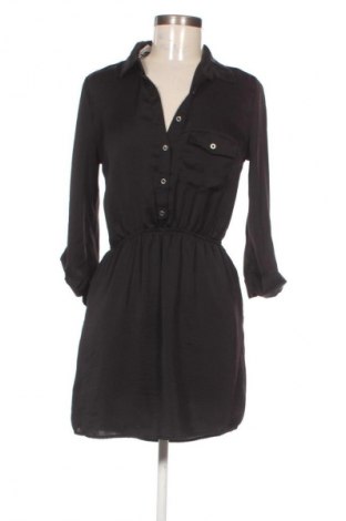 Sukienka Forever 21, Rozmiar S, Kolor Czarny, Cena 17,99 zł