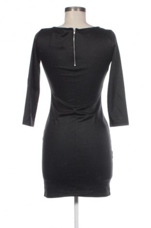 Φόρεμα Forever 21, Μέγεθος S, Χρώμα Μαύρο, Τιμή 1,99 €