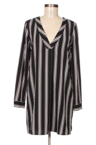 Рокля Forever 21, Размер M, Цвят Многоцветен, Цена 2,04 €