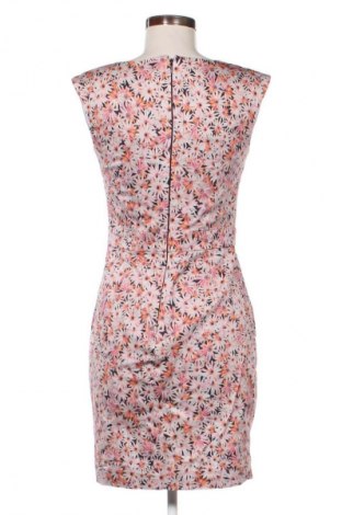 Šaty  French Connection, Velikost S, Barva Vícebarevné, Cena  1 279,00 Kč