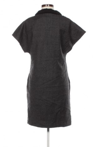 Šaty  Gant, Velikost M, Barva Vícebarevné, Cena  239,00 Kč