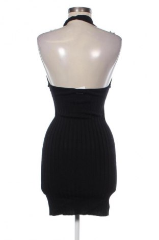 Рокля Guess, Размер S, Цвят Черен, Цена 16,36 €