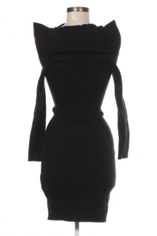 Рокля Guess, Размер S, Цвят Черен, Цена 74,13 €