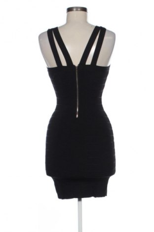 Rochie Guess, Mărime S, Culoare Negru, Preț 349,64 Lei