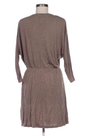 Рокля H&M, Размер M, Цвят Бежов, Цена 5,62 €