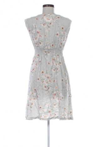 Рокля H&M, Размер S, Цвят Многоцветен, Цена 18,40 €