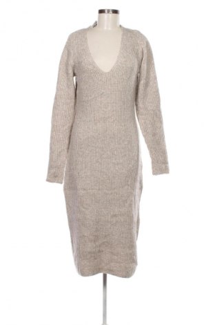 Šaty  H&M, Velikost M, Barva Béžová, Cena  379,00 Kč