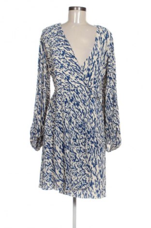 Рокля H&M, Размер L, Цвят Многоцветен, Цена 8,18 €