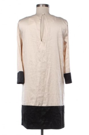 Šaty  H&M, Velikost M, Barva Vícebarevné, Cena  263,00 Kč