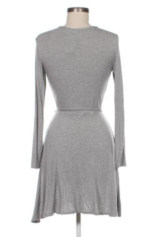 Šaty  H&M Divided, Velikost S, Barva Šedá, Cena  109,00 Kč