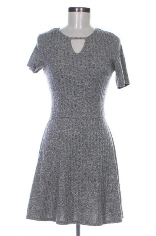 Šaty  H&M Divided, Velikost M, Barva Šedá, Cena  109,00 Kč