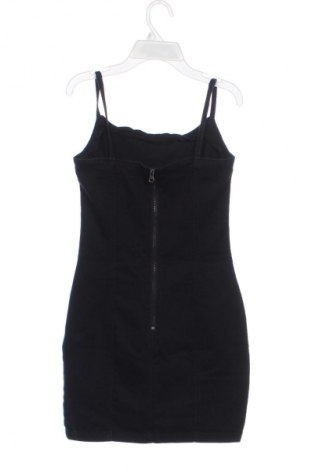 Šaty  H&M Divided, Velikost S, Barva Černá, Cena  136,00 Kč