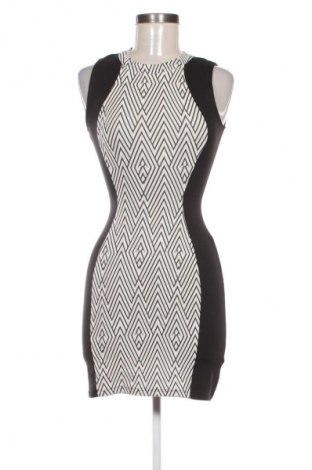 Šaty  H&M Divided, Velikost S, Barva Vícebarevné, Cena  99,00 Kč