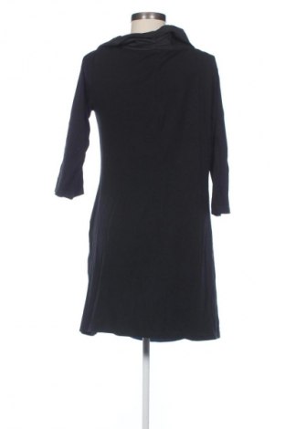 Рокля In Front, Размер M, Цвят Многоцветен, Цена 4,60 €