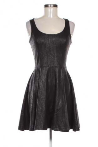 Šaty  Laura Scott, Velikost XXS, Barva Černá, Cena  49,00 Kč