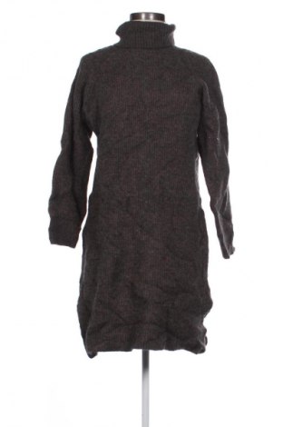 Рокля Levete Room, Размер L, Цвят Кафяв, Цена 7,66 €