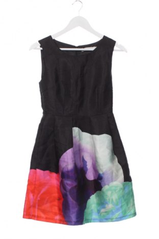 Sukienka Lucy Wang, Rozmiar S, Kolor Kolorowy, Cena 44,99 zł