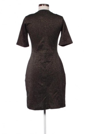 Šaty  Mads Norgaard, Velikost S, Barva Zlatistá, Cena  219,00 Kč