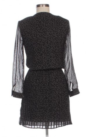 Kleid Mango, Größe XS, Farbe Mehrfarbig, Preis 1,99 €