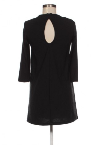 Šaty  Mango, Velikost XS, Barva Černá, Cena  69,00 Kč