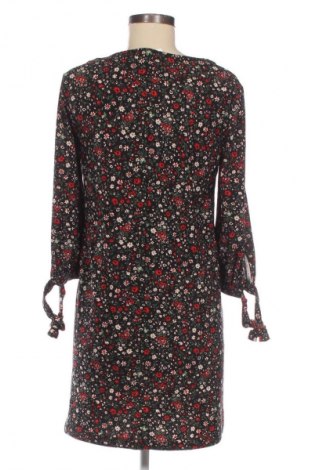 Рокля Mango, Размер S, Цвят Многоцветен, Цена 3,57 €