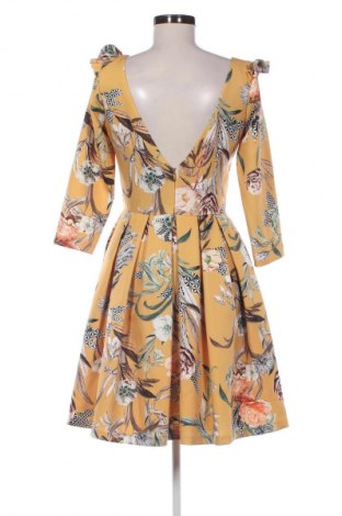 Šaty  Matilde Cano, Velikost M, Barva Vícebarevné, Cena  480,00 Kč